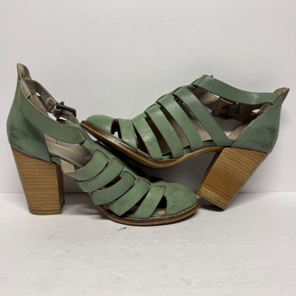 Seychelles Sage Green Leather Caged Gladiator Block Heel Sandals Size 8 - Picture 4 of 9